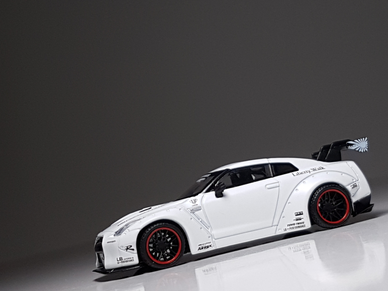 Illustration for article titled Land of the Rising Sun: Mini GT LB Works R35... without the sun
